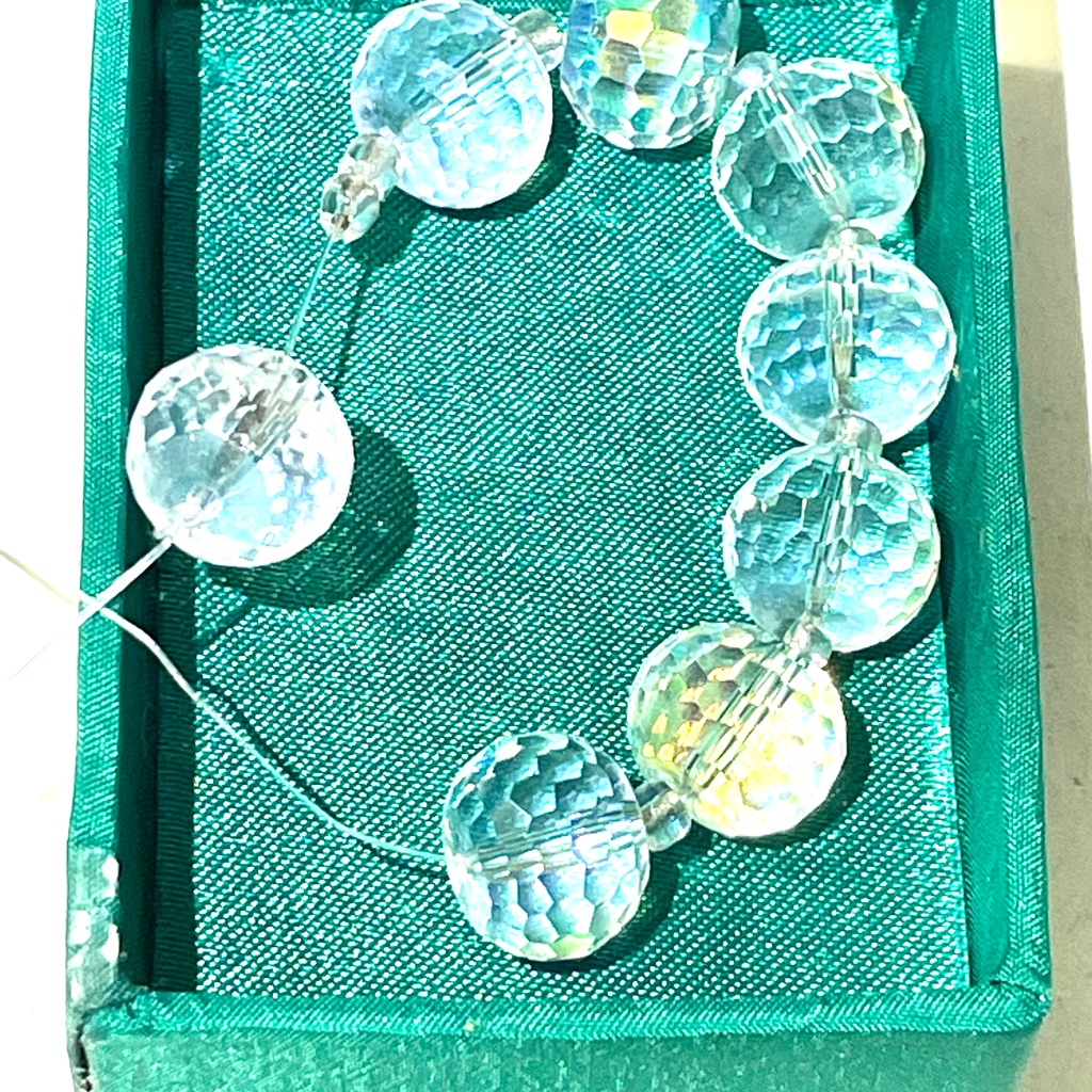10.5 Inch Crystal Beads 8 Total